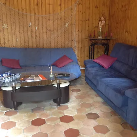 Agreable Chalet De 52m2 Au Verdon-sur-mer Alpehytte Le Verdon-sur-Mer