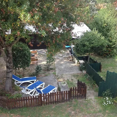 Agreable Chalet De 52m2 Au Verdon-sur-mer Le Verdon-sur-Mer