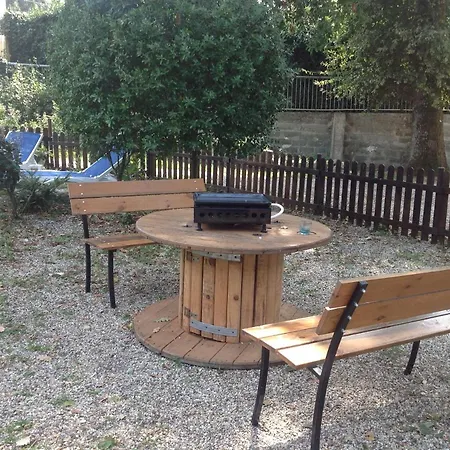 Agreable Chalet De 52m2 Au Verdon-sur-mer Le Verdon-sur-Mer